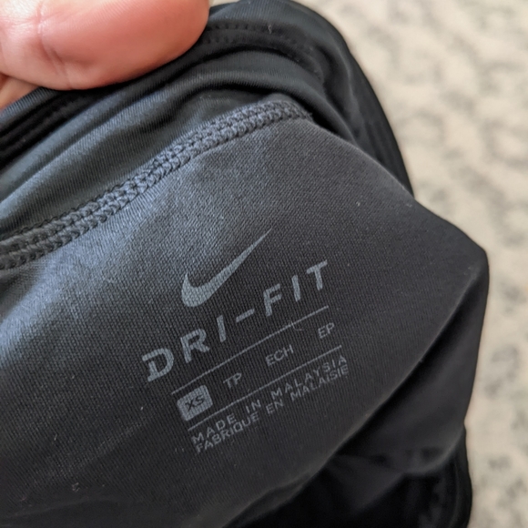 Nike shorts - Picture 3 of 3